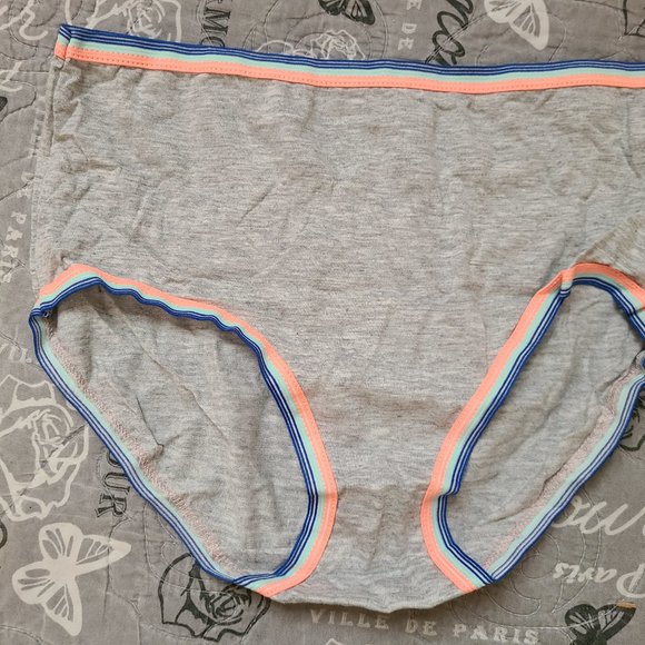 Wonder Nation Girl’s Briefs Set of 3 - Picture 6 of 7